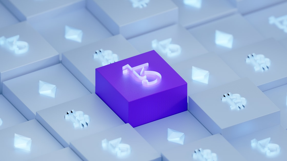 Community Management in Decentralized Finance